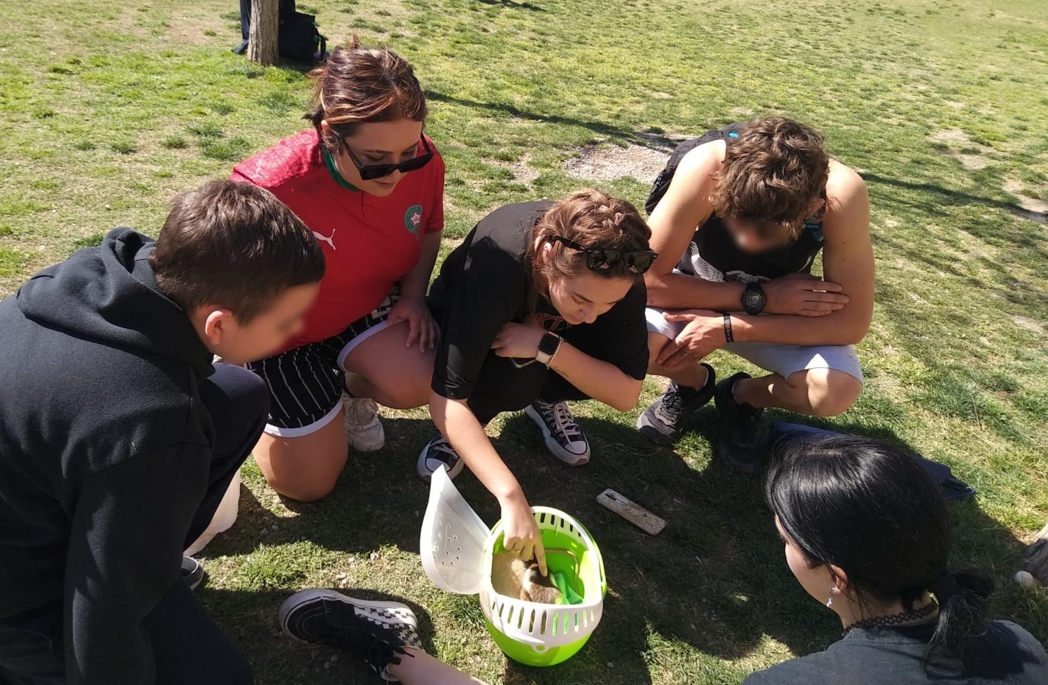 Taller medioambiental con los jóvenes de Campanar