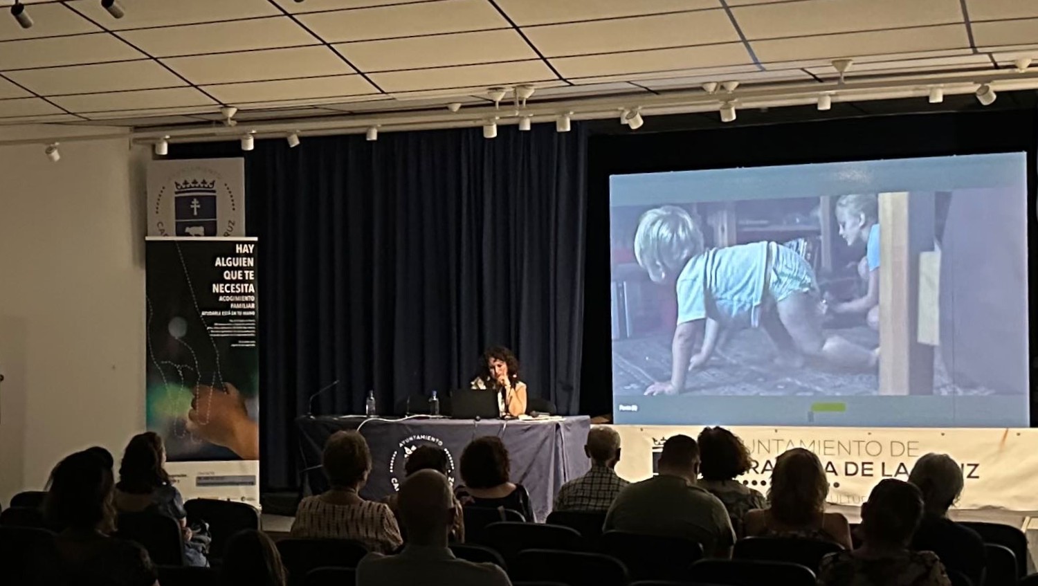 Charla sobre acogimiento familiar en Caravaca