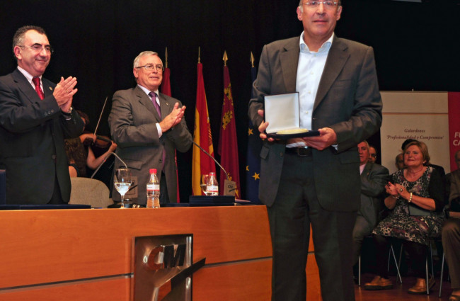 Pedro Pascual Molina. Galardones Profesionalidad y Compromiso 2011