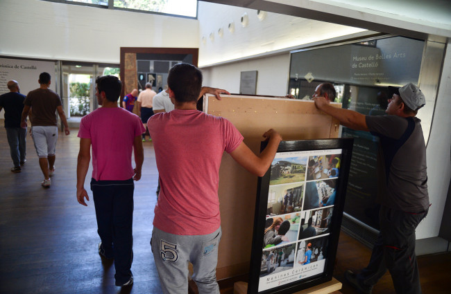 Exposición 'Meninas Cerámicas' (2013) - Centro ' Pi Gros' de Castellón