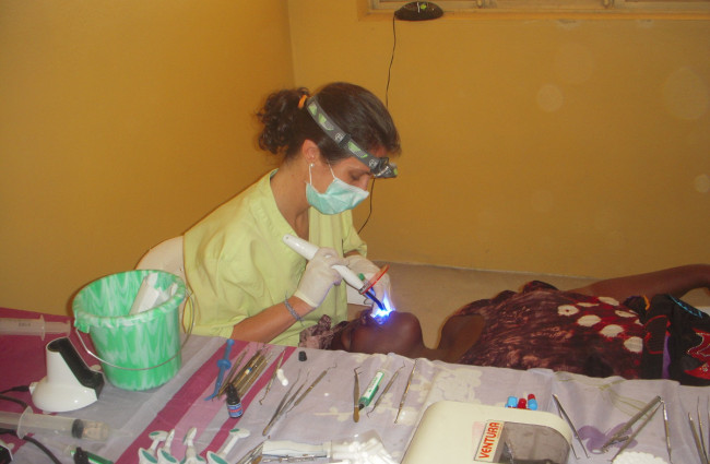 Colaboración con Dentistas sin Fronteras (2014)