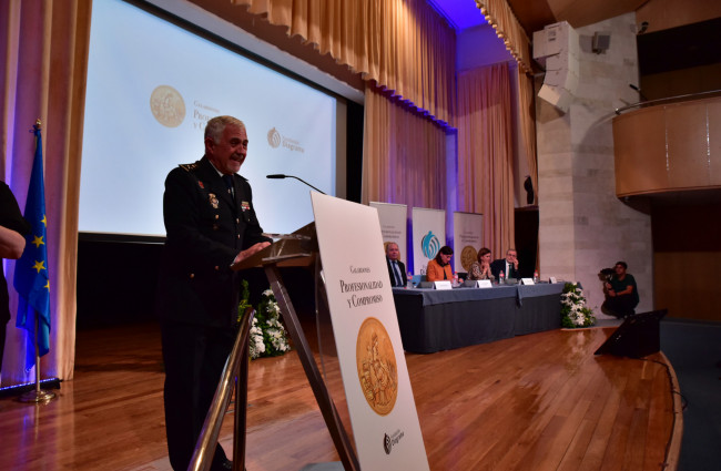 Excmo. Sr. D. Héctor Moreno García, Jefe Superior y Comisario Principal de la Policía Nacional en Cantabria