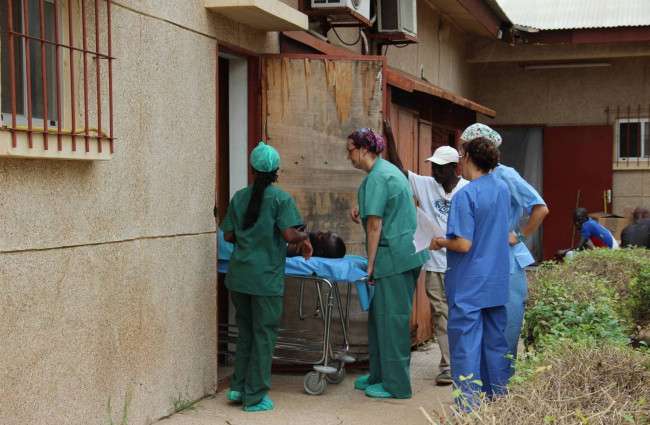 Traslado de pacientes para las intervenciones quirúrgicas 