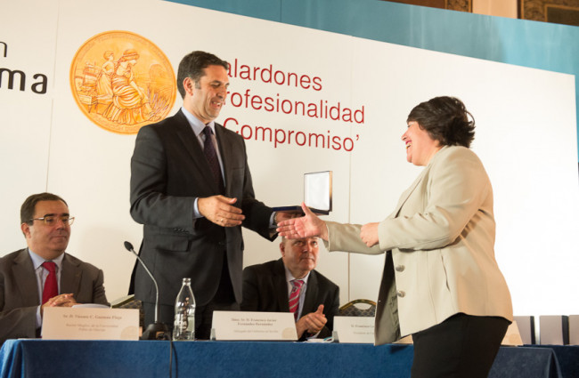 Ana María Rey, Servicio de Protección de Menores. Galardones Profesionalidad y Compromiso 2013