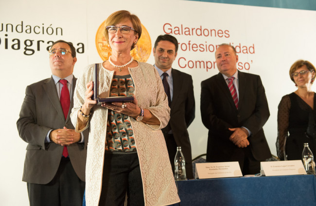 María del Carmen Puyó. Galardones Profesionalidad y Compromiso 2013
