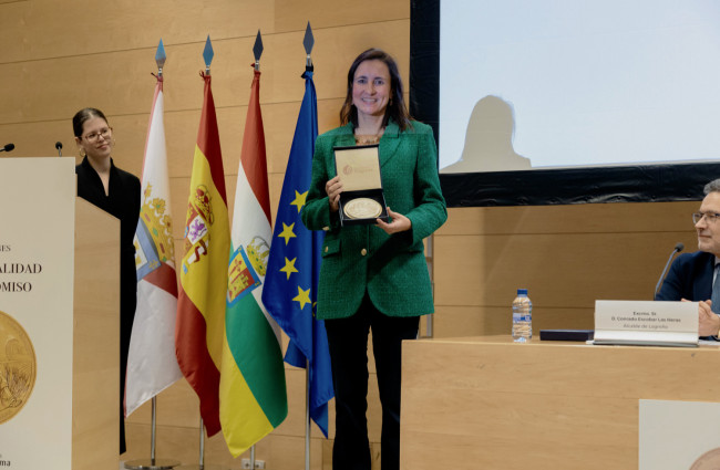 Galardón Profesionalidad y Compromiso a María Andrés Marín