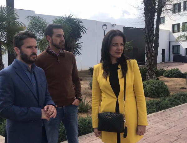 La delegada de Justicia en Huelva felicita a los profesionales del centro 'Odiel' por su compromiso con los menores en conflicto con la ley