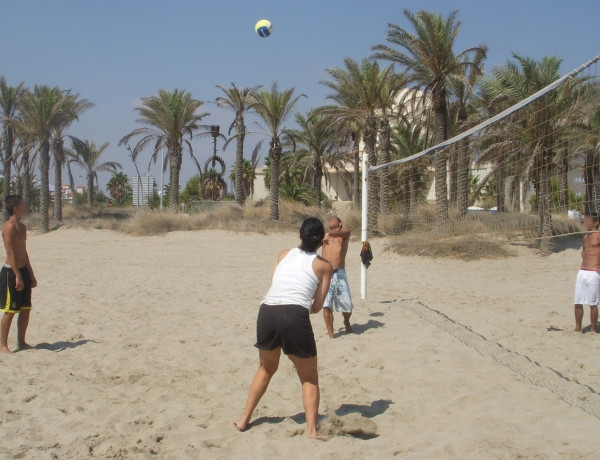 Diversas actividades estivales al aire libre para los jóvenes del Programa de Medio Abierto de Castellón