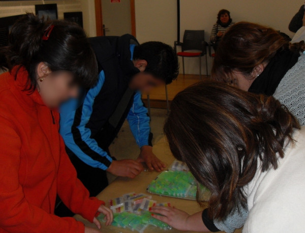 Los menores del centro ‘Las Lagunillas’ (Jaén) participan en una actividad de sensibilización medioambiental en Sierra Mágina