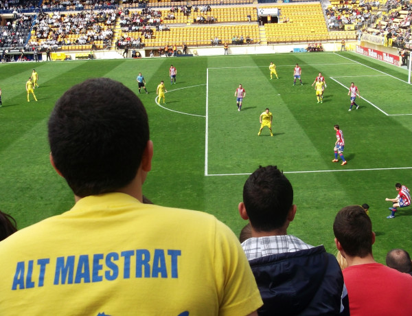 Los menores de los centros ‘Campanar’ (Valencia), ‘Sant Sebastià’ y ‘Baix Maestrat’ (Castellón) acuden a un partido del Villarreal C.F.