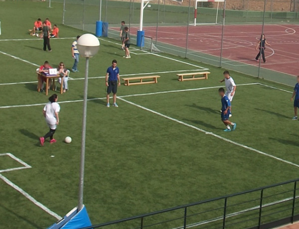 Los menores del centro ‘La Cañada’ de Fernán Caballero (Ciudad Real) participan en su propio Mundialito de Fútbol
