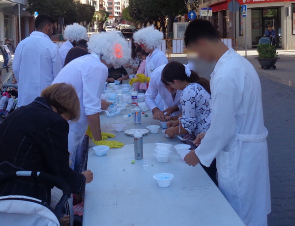 Los menores del centro ‘La Villa’ de Villena colaboran con la asociación Nueva Vida organizando actividades para los niños y niñas de la ciudad. Fundación Diagrama 2017. Comunitat Valenciana.