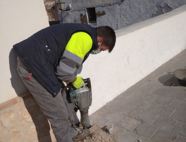 El Ayuntamiento de Villena lleva a cabo la contratación de dos jóvenes atendidos en la residencia ‘La Villa’