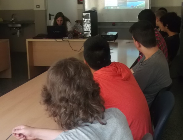 Charla de prevención de conductas violentas en el centro Virgen de Valvanera