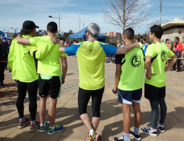 Menores y educadores del centro 'Ciudad de Melilla' participaron en la carrera solidaria