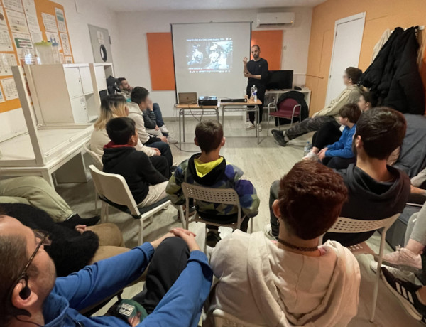 Christian Checa comienza su charla hablando del primer film de los hermanos Lumière