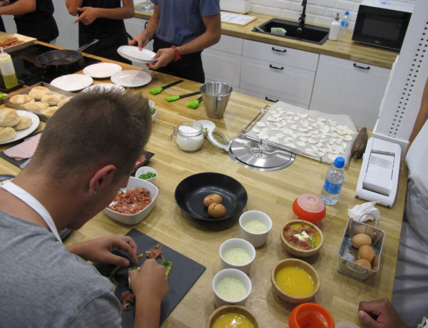 Taller de cocina saludable. Medio Abierto de Valencia. Fundación Diagrama.