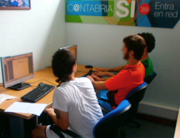 Los jóvenes del CSJ de Cantabria participan en un curso de iniciación al manejo de herramientas informáticas