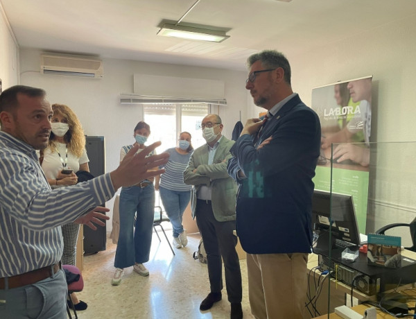 El delegado territorial de Igualdad, Políticas Sociales y Conciliación visita las instalaciones del Programa Labora de Huelva. Fundación Diagrama. Andalucía 2022