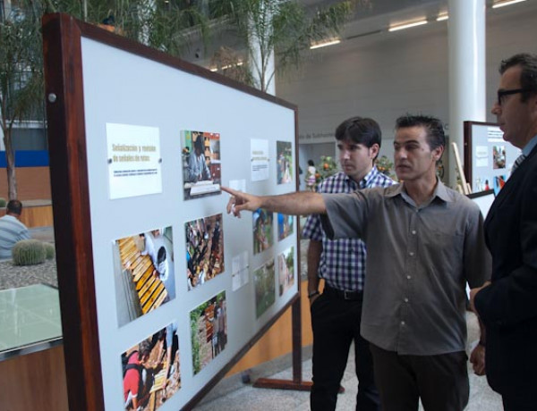 Inauguración en la Ciudad de la Justicia de Valencia de la exposición sobre el proyecto de voluntariado y educación medioambiental de Fundación Diagrama