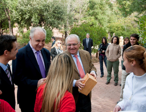 Medio Ambiente y Justicia de la Generalitat Valenciana firman un convenio para impulsar la educación medioambiental en los Centros Reeducativos.