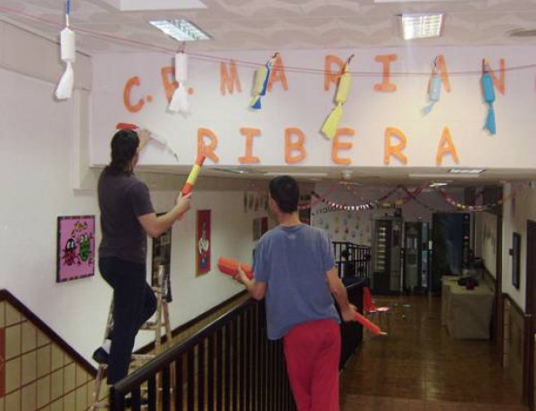 Multitud de actividades en el Centro de Reeducación ‘Mariano Ribera’ de Burjassot  con motivo de Las Fallas