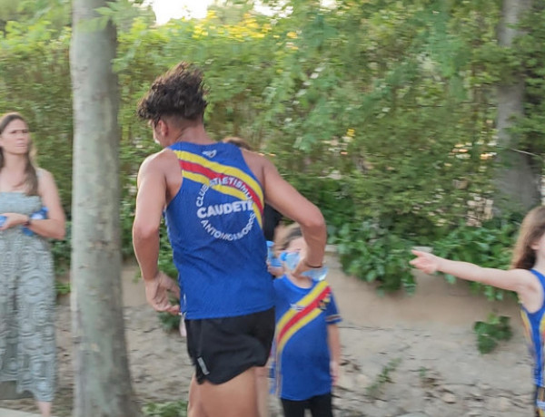 Joven del Hogar Alácera participando en el XL Cross Antonio Amorós