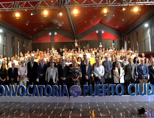 Foto de familia de las entidades cuyos proyectos han sido financiados en la convocatoria