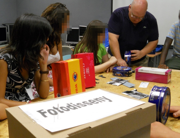 Jóvenes del Programa LABOR-Actív@TE de Fundación Diagrama en Baleares participan en talleres de fotografía gracias a la colaboración de la Escuela Superior de Diseño