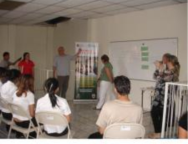 Responsables del Gobierno de Islas Baleares y la universidad regional visitaron FUNSALPRODESE, en El Salvador