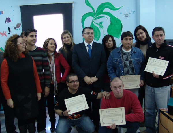 El director general de Programas de Inclusión del Instituto Murciano de Acción Social visita a los usuarios del Proyecto ‘Heliotropos’ de Atención a Drogodependientes