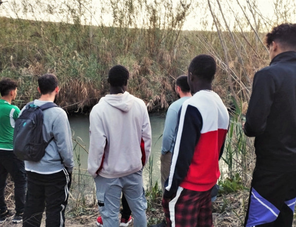 Jóvenes de Ankaso Alguazas, en una parada de la ruta