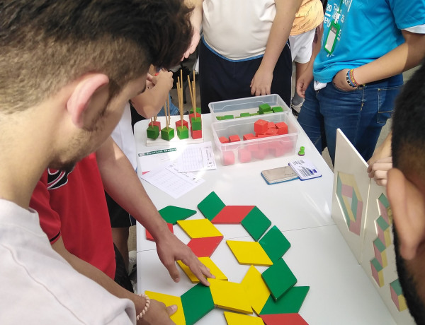 Uno de los juegos geométricos organizados en la jornada