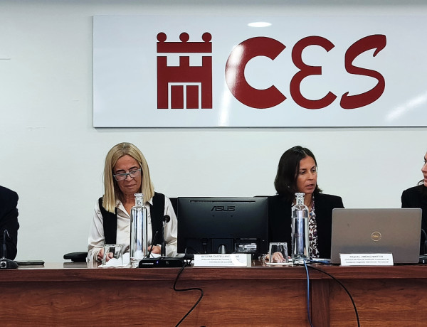 Mesa redonda con Pedro Martínez, Begoña Castellanos, Raquel Jiménez y Carolina Olivares