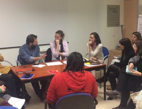 Profesionales del Programa de Medio Abierto de Madrid colaboran en un estudio
