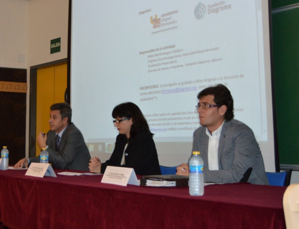 Álvaro Prieto, María Virtudes Pérez Jover y Pablo Mezquita