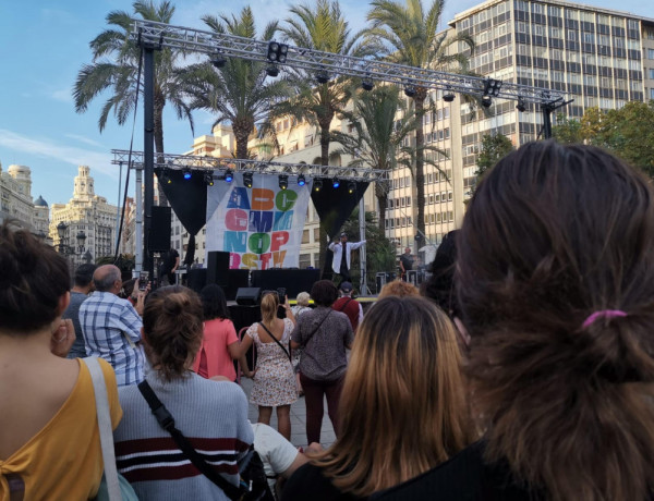 Los jóvenes atendidos en el centro ‘Campanar’ participan en una nueva edición de la Fira Jove de Valencia. Fundación Diagrama. Comunidad Valenciana 2019. 