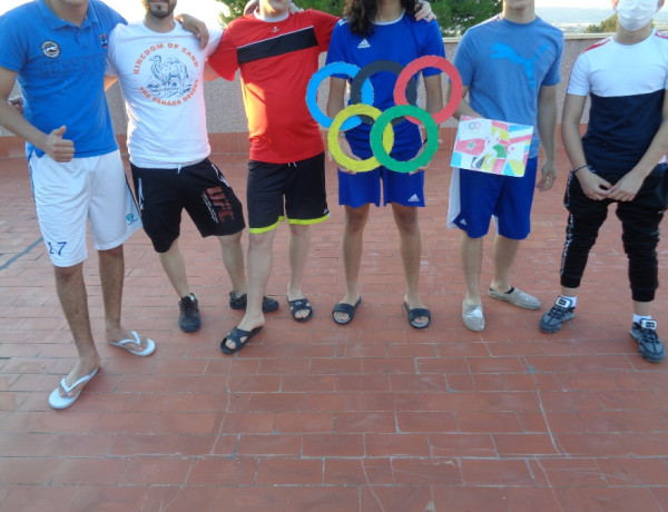 Los jóvenes atendidos en la residencia ‘La Villa’ de Villena (Alicante) celebran unas ‘Olimpiadas’ con numerosas actividades deportivas. Fundación Diagrama. Comunidad Valenciana 2020.