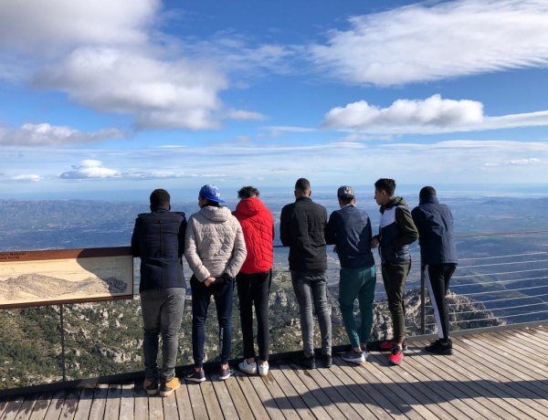 Los jóvenes atenidos el Centre d'Acollida del Montsià de Amposta (Tarragona) visitan el Parque Natural dels Ports. Fundación Diagrama. Cataluña 2019. 