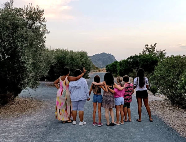 Casa El Solins de Fortuna (Murcia) recibe la visita de niñas, niños y adolescentes del hogar ‘El Palmeral’ de Elche (Alicante)