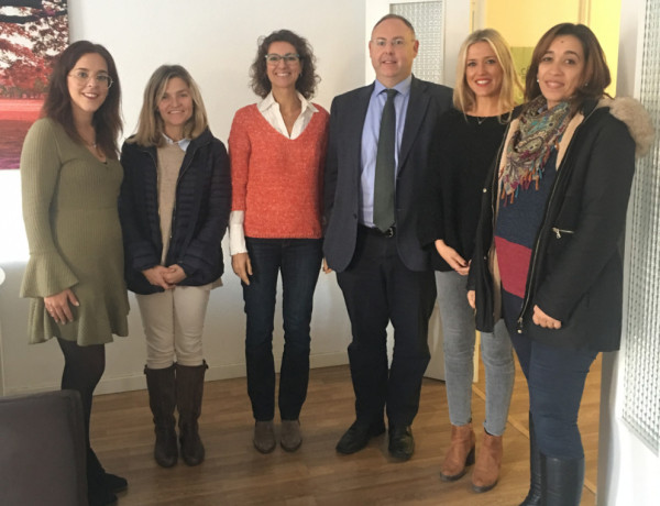 Los jóvenes del Hogar de Convivencia en Grupo Educativo de Toledo reciben la visita del juez de menores José Ramón Bernácer y su equipo de trabajo. Fundación Diagrama. Castilla-La Mancha 2019. 