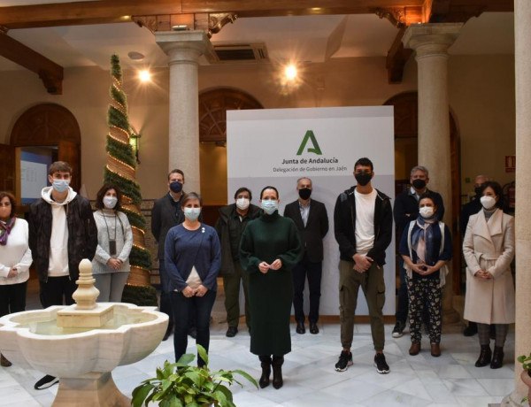 Los jóvenes de ‘Las Lagunillas’ de Jaén reciben un reconocimiento por colaborar con el centro de recuperación de especies amenazadas ‘Quiebrajano’