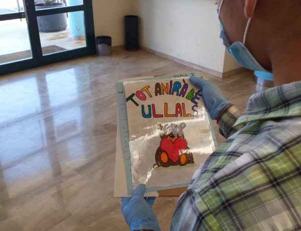 Los jóvenes del Servicio de Primera Acogida ‘Ullals II’ envían cartas de agradecimiento a vecinos y entidades de Sant Jaume d'Enveja (Tarragona). Fundación Diagrama. Cataluña 2020.