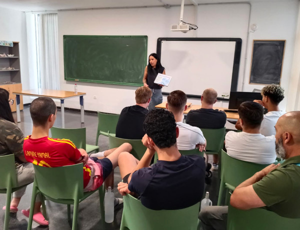 Jóvenes del centro ‘Las Moreras’ se conciencian sobre hábitos de consumo en una jornada con Ecopatrimonio