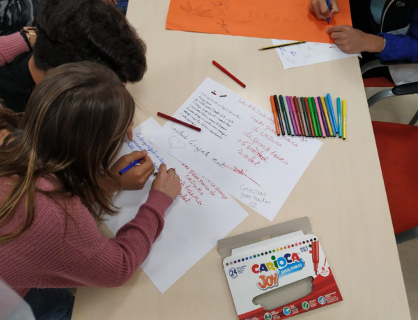 Los menores atendidos en el centro educativo ‘Ciudad de Melilla’ asisten a una charla sobre hábitos saludables impartida por profesionales de Cruz Roja. Fundación Diagrama. Melilla 2020. 