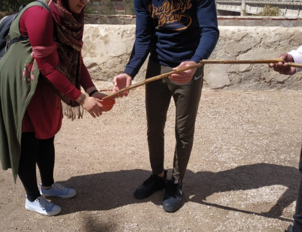 Los menores atendidos en el centro ‘Llauradors’ participan en una yincana histórico-cultural por la ciudad de Elche. Fundación Diagrama. Comunidad Valenciana 2019. 