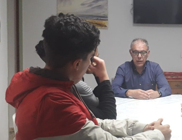 Los menores atendidos en el hogar de acogida ‘Alácera’ asisten a una charla impartida de la Asociación de Diabéticos de Caudete (ADICA). Fundacion Diagrama. Castilla-La Mancha 2020. 