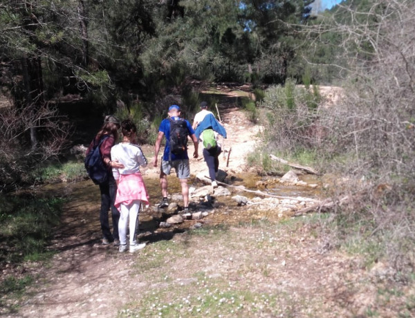 Los menores atendidos en el centro ‘Els Reiets’ de Alicante realizan actividades culturales y deportivas en la localidad de Riópar (Albacete). Fundación Diagrama. Comunidad Valenciana 2019. 