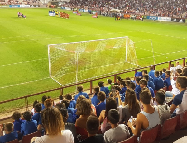 Los menores atendidos en el centro ‘Iregua’ de Logroño asisten a un partido de la selección femenina de fútbol de España. Fundación Diagrama. La Rioja 2018.
