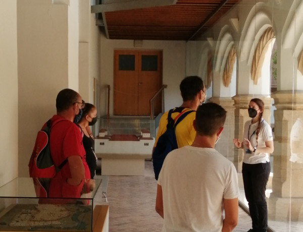 El Museo de Las Claras de Murcia abre sus puertas a las personas atendidas en el centro ‘Heliotropos’ de Murcia